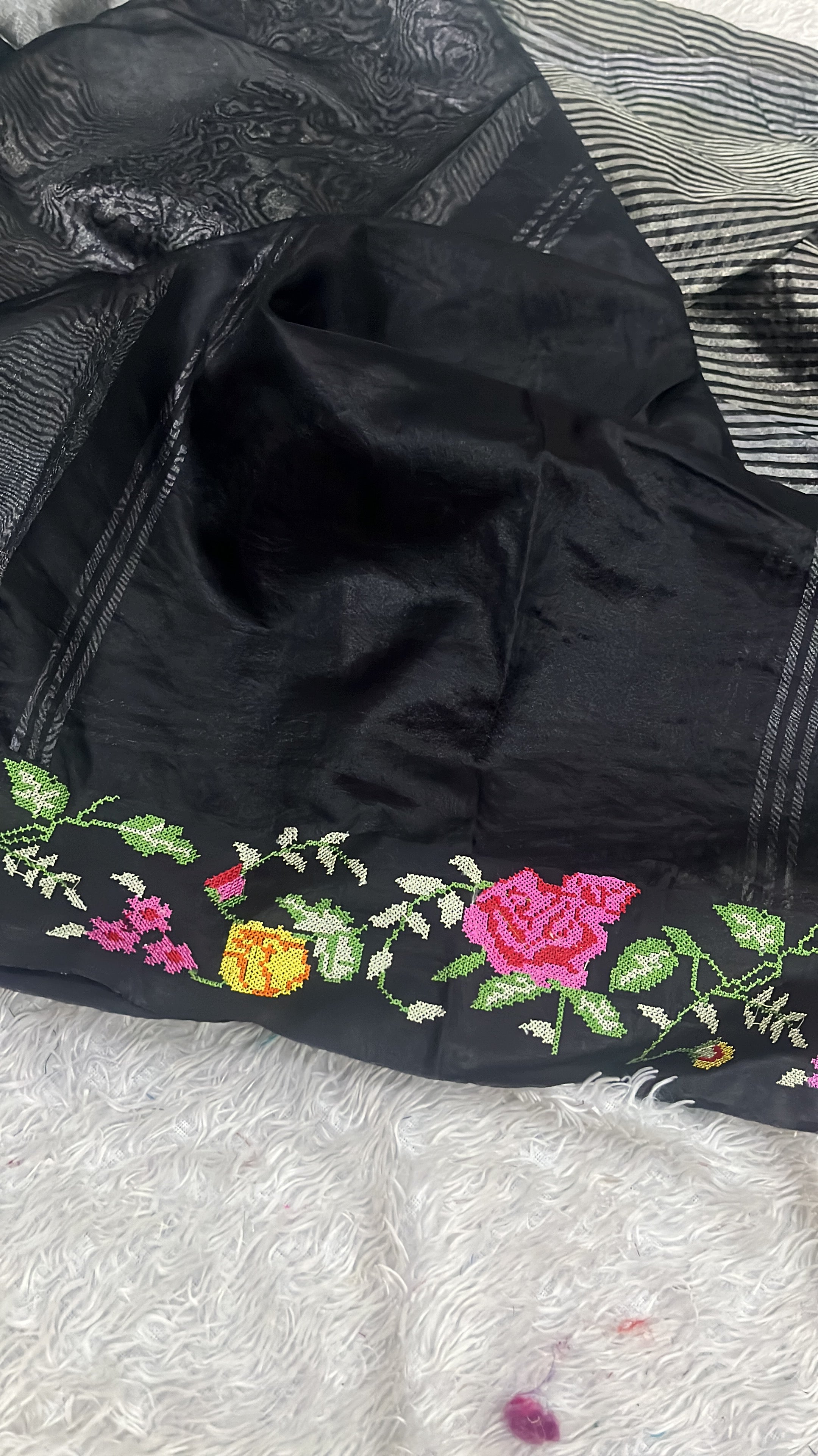 Premium pitted point ( work sarees )