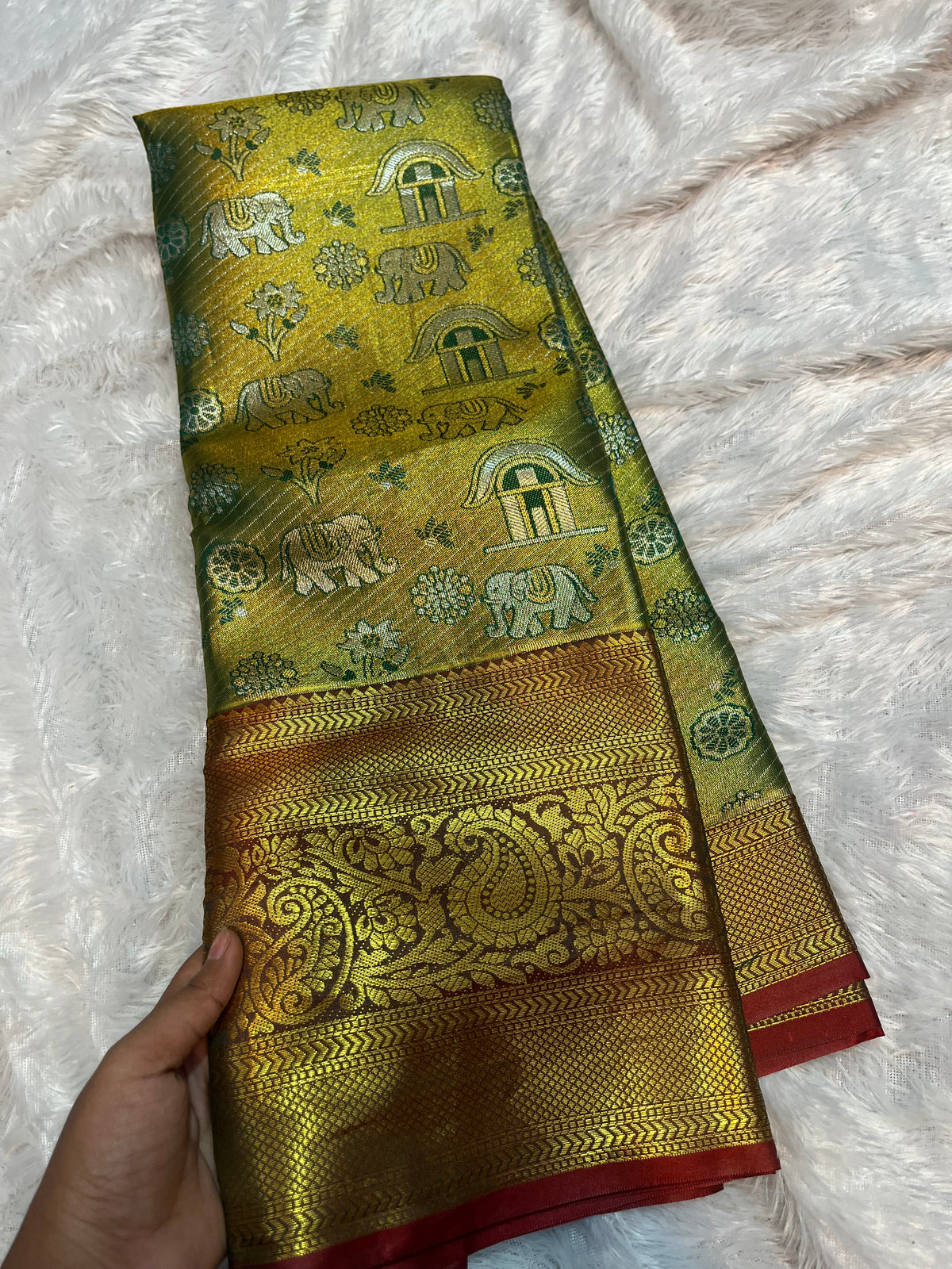 Pattu langa bits