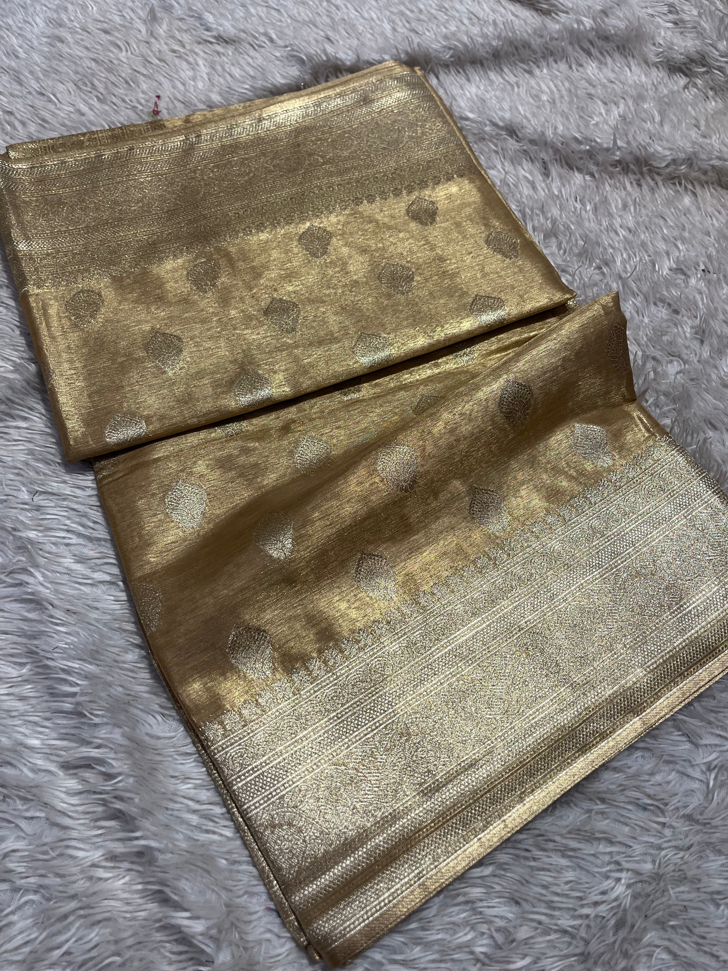 Kora tissue pattu