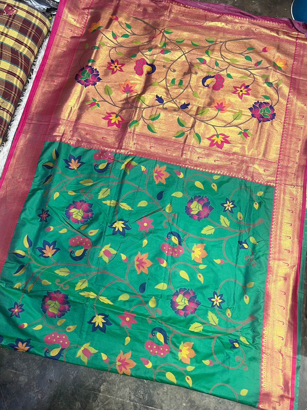 Rama green paithani ( code-101 )