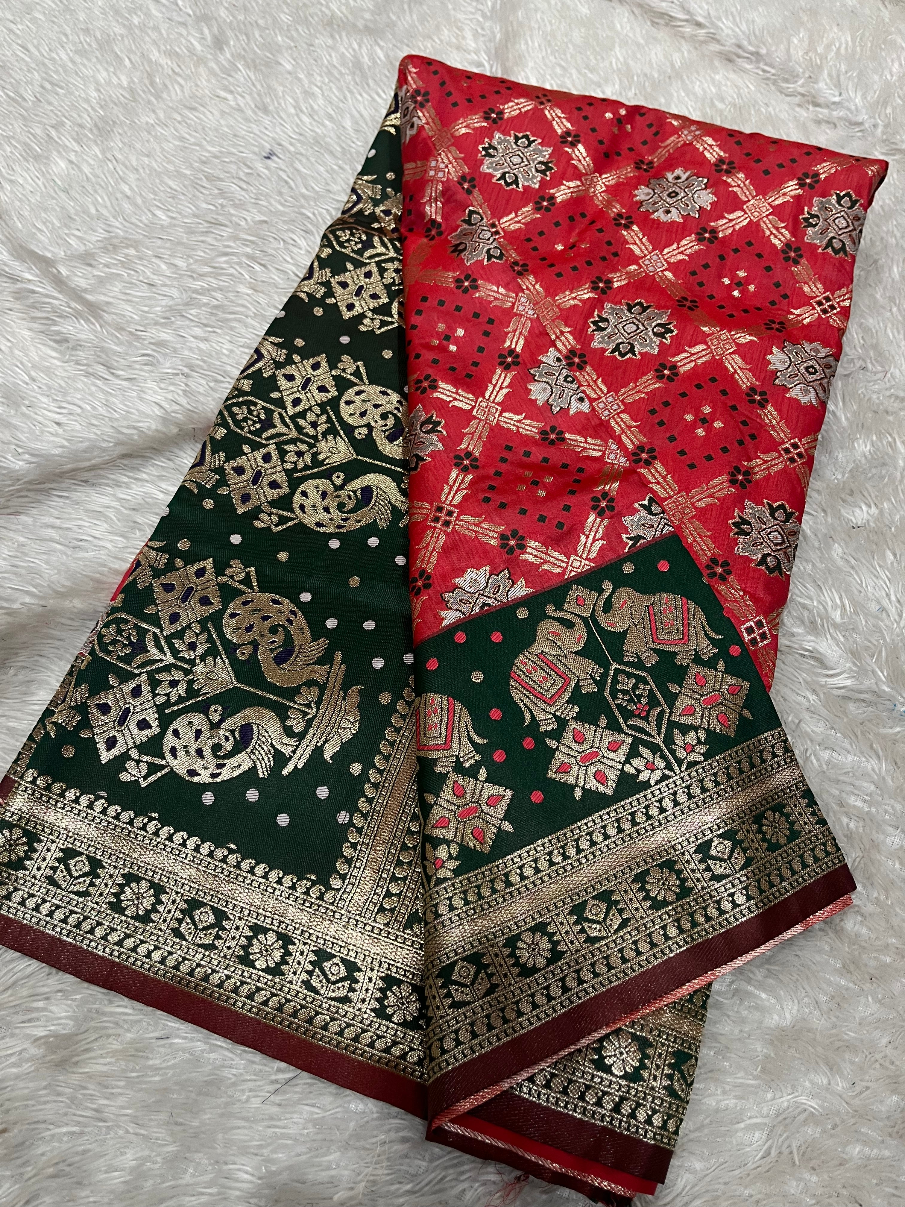 Patola weavings ( PW01 )