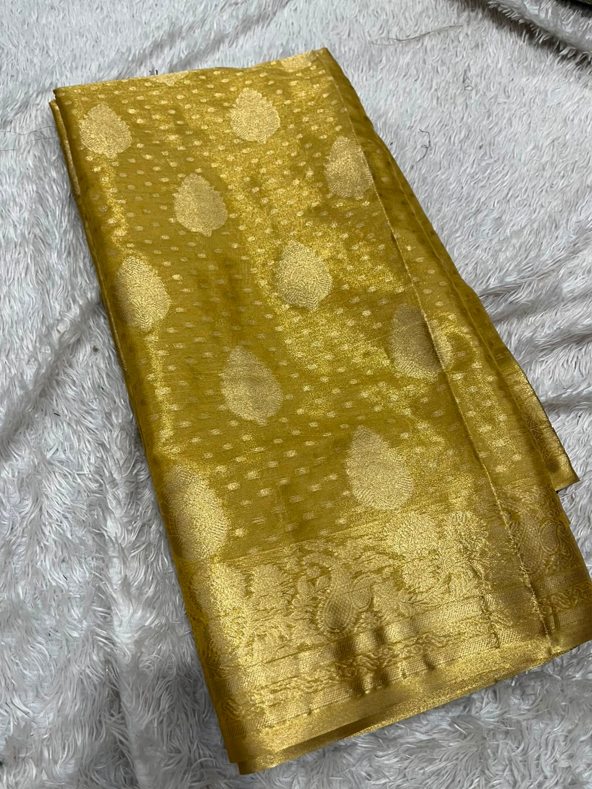 Kora tissue