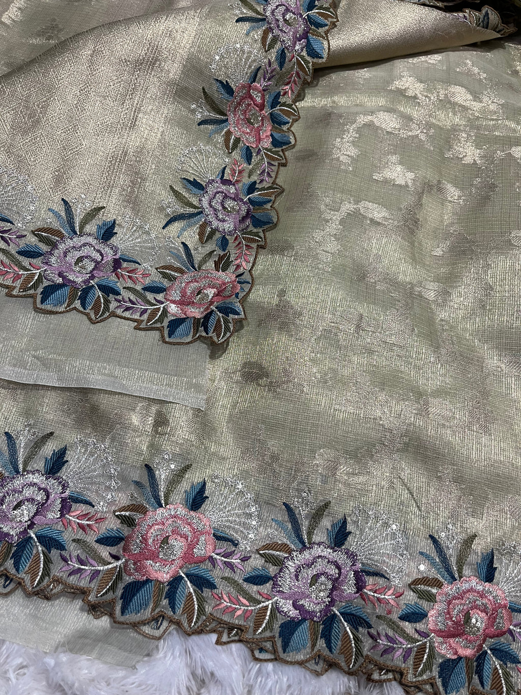 Zari kota pitted work
